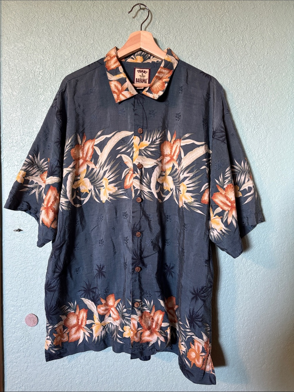 Tommy Bahama Navy Tropical Floral Silk Cotton Button Up Shirt Men’s XL